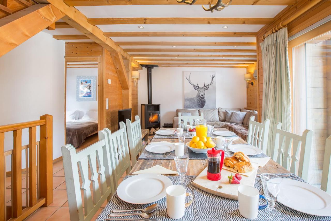 Chalet Muguet Gauche With Hot Tub Sleeps 10 Central Morzine Exterior photo