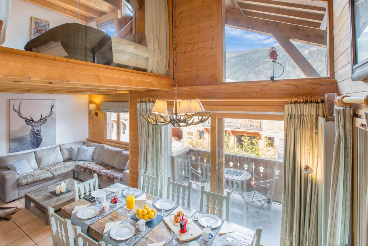Chalet Muguet Gauche With Hot Tub Sleeps 10 Central Morzine Exterior photo