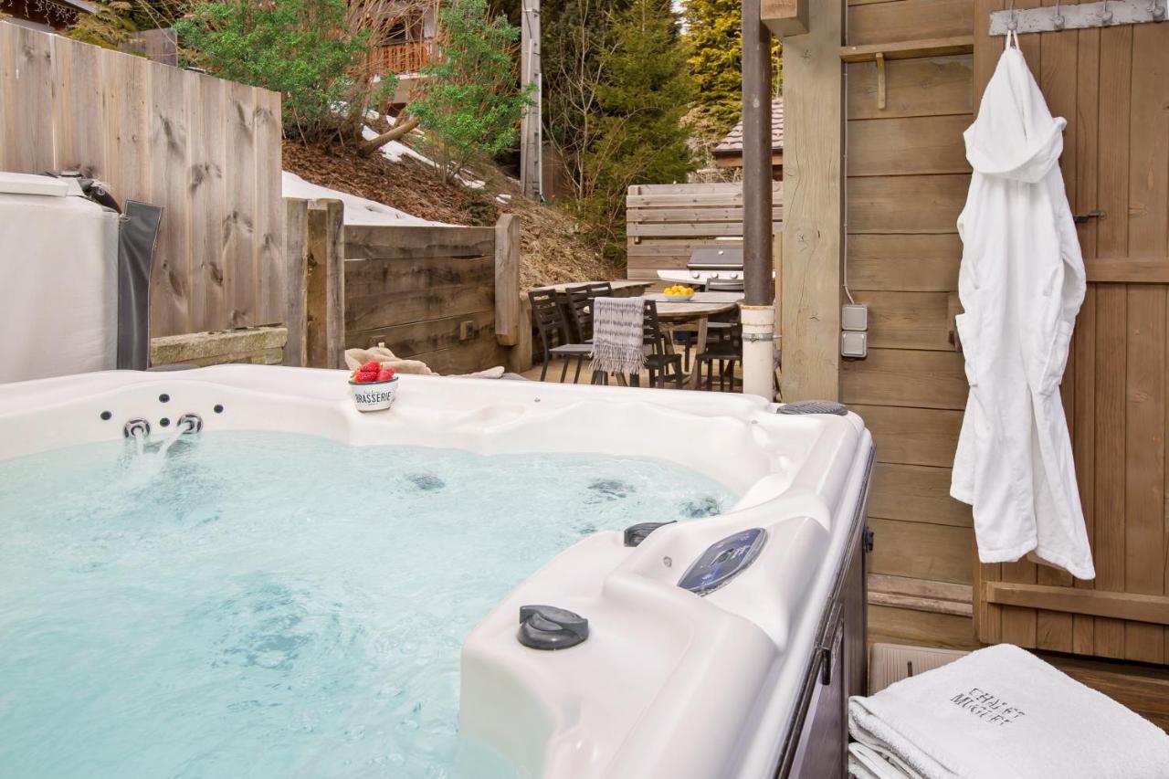 Chalet Muguet Gauche With Hot Tub Sleeps 10 Central Morzine Exterior photo