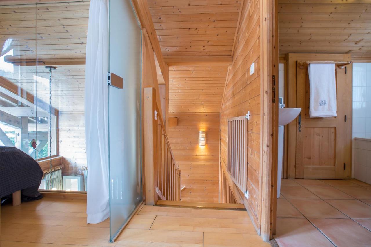 Chalet Muguet Gauche With Hot Tub Sleeps 10 Central Morzine Exterior photo